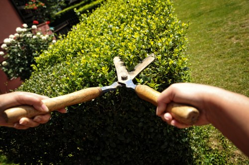 PCI-compliant online payment concept for garden services